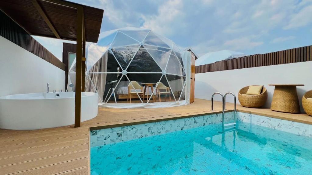 The X10 Hydra Dome Pool Villa KhaoYai Muji เขาใหญ่ - SHA Certified photo 3
