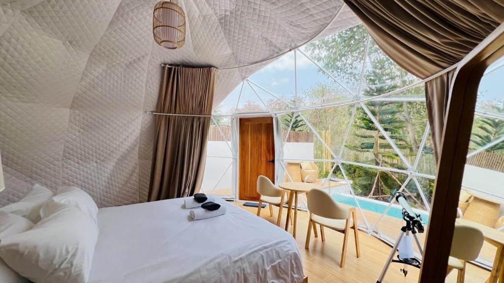 The X10 Hydra Dome Pool Villa KhaoYai Muji เขาใหญ่ - SHA Certified photo 4