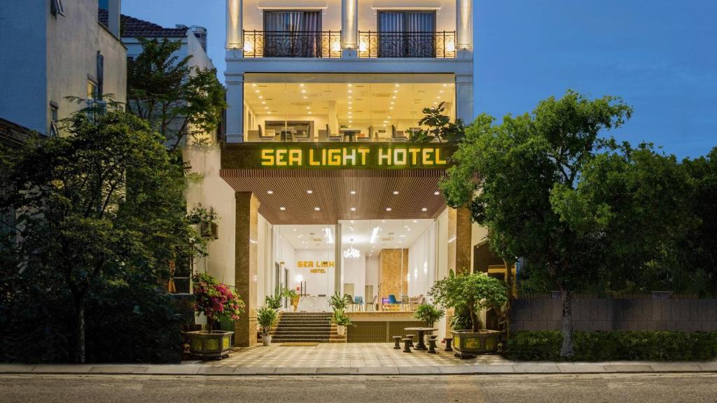 Sea Light Hotel Da Nang