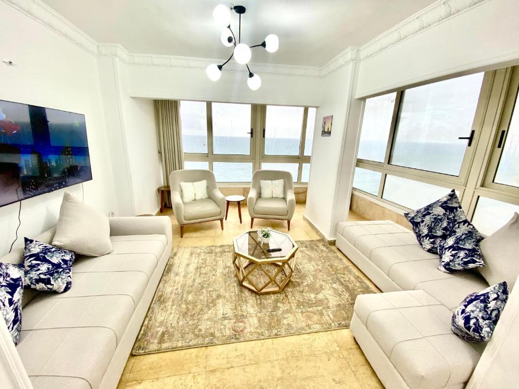 Alexandria Luxury Apartments Stanley Direct Sea View photo 2