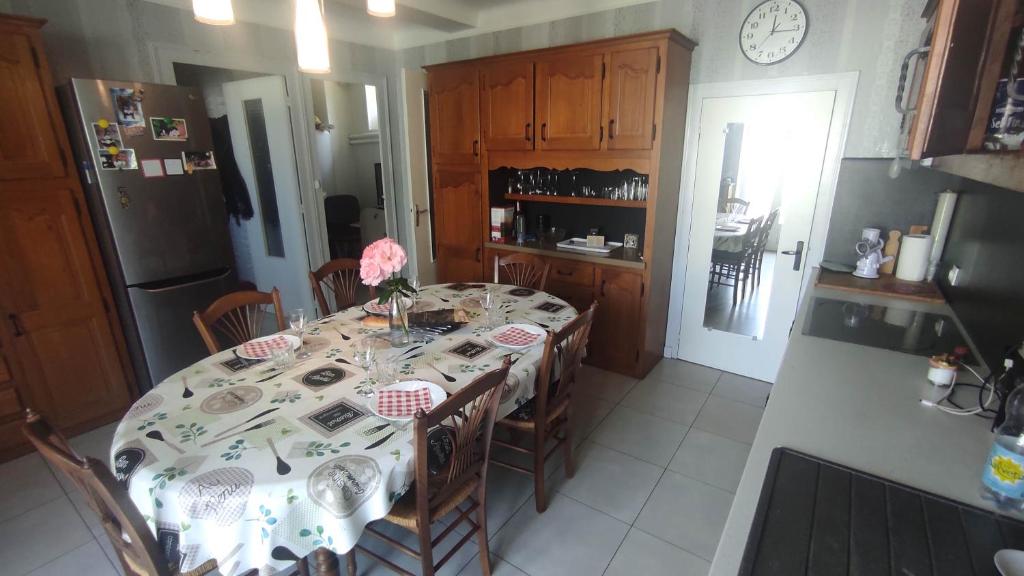 maison grand parking photo 3