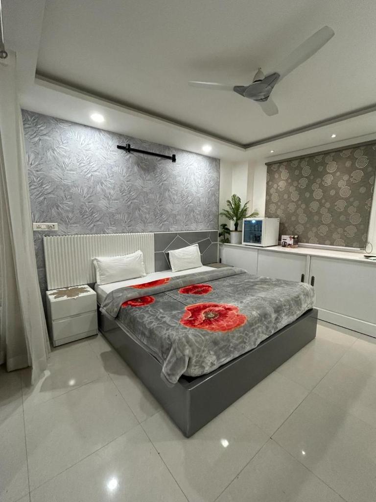 Hotel The Heera Divine photo 3