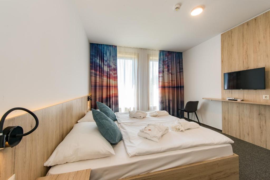 Akadémia Hotel photo 2