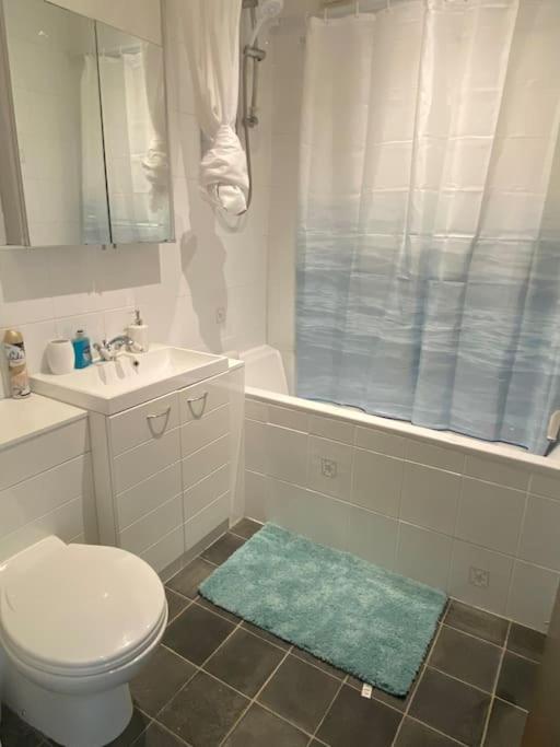 Lovely one Bedroom flat in Aberdeen City centre photo 4
