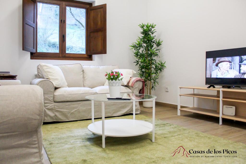 Apartamento rural Karibu 2 San Esteban by Casas de Los Picos Ecoturismo en los Picos de Europa photo 1