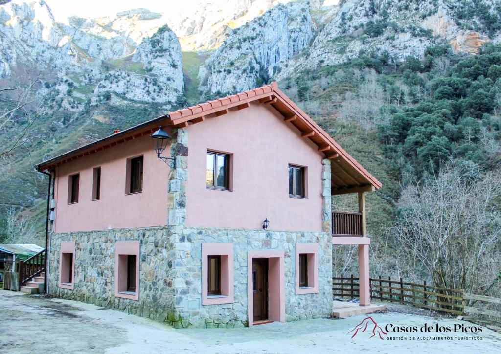 Apartamento rural Karibu 2 San Esteban by Casas de Los Picos Ecoturismo en los Picos de Europa
