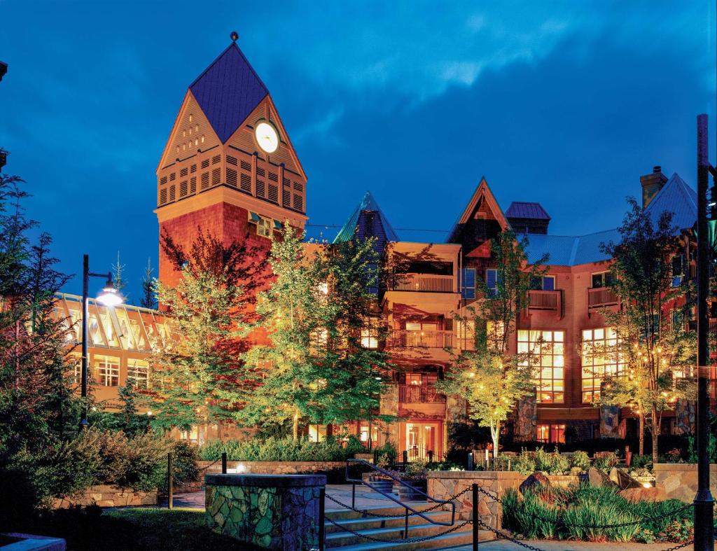 Hilton Grand Vacations Club Whistler photo 1