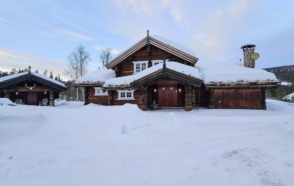 Cozy Home In Uvdal With Kitchen