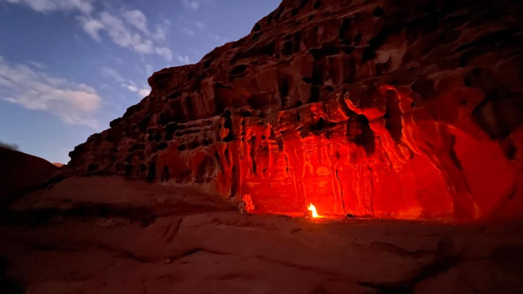 Wadi Rum Happy photo 4