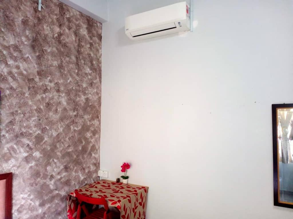 D' BUNGA HOTEL BUKIT BUNGA Bilik Standard Queen photo 4