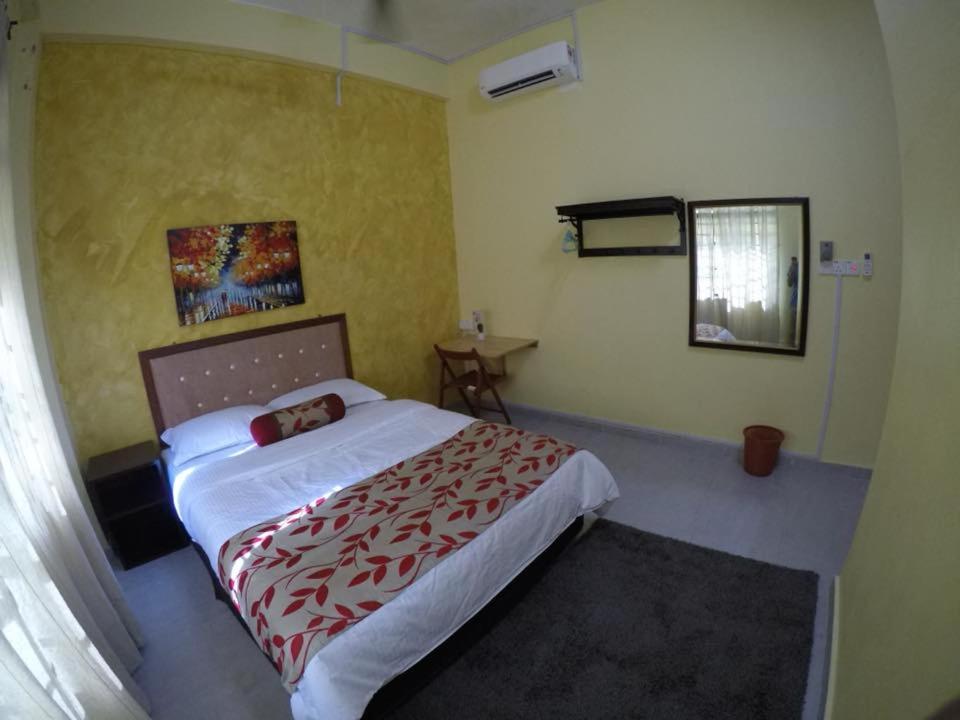 D' BUNGA HOTEL BUKIT BUNGA Bilik Standard Queen photo 3