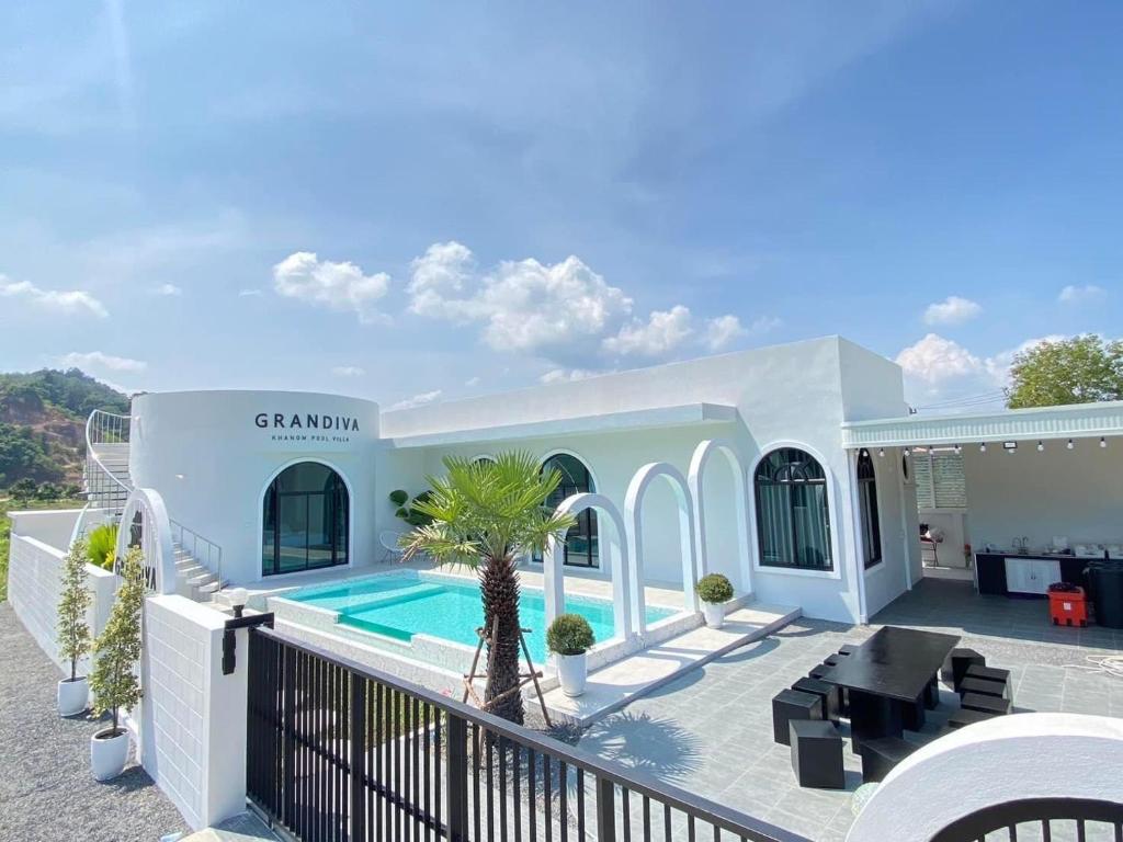 Grandiva Khanom Pool Villa แกรนดิวา ขนอม พูลวิลล่า photo 1