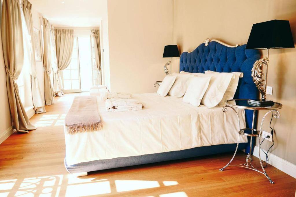 Luxury Villa Fiordaliso near Porec for 6 people with private pool & sea view photo 4