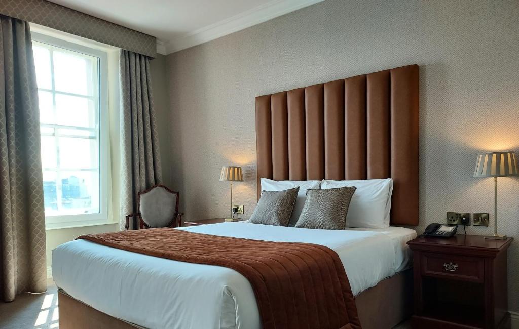 The Western Hotel Room Type - Deluxe Double Room