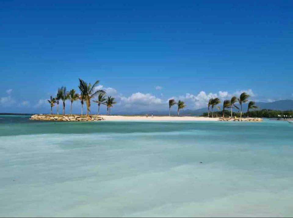 Apartamento en el mar Caribe, Playa Escondida Resort & Marina photo 1
