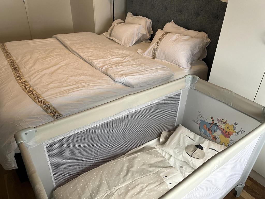 Scandpoint Apartment Lillestrom -Cosy 3 rooms flat with free Parking, EV Charger 18 min from Airport photo 2