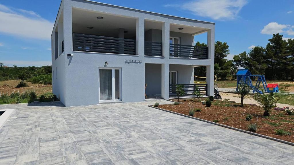Villa JaNi photo 2