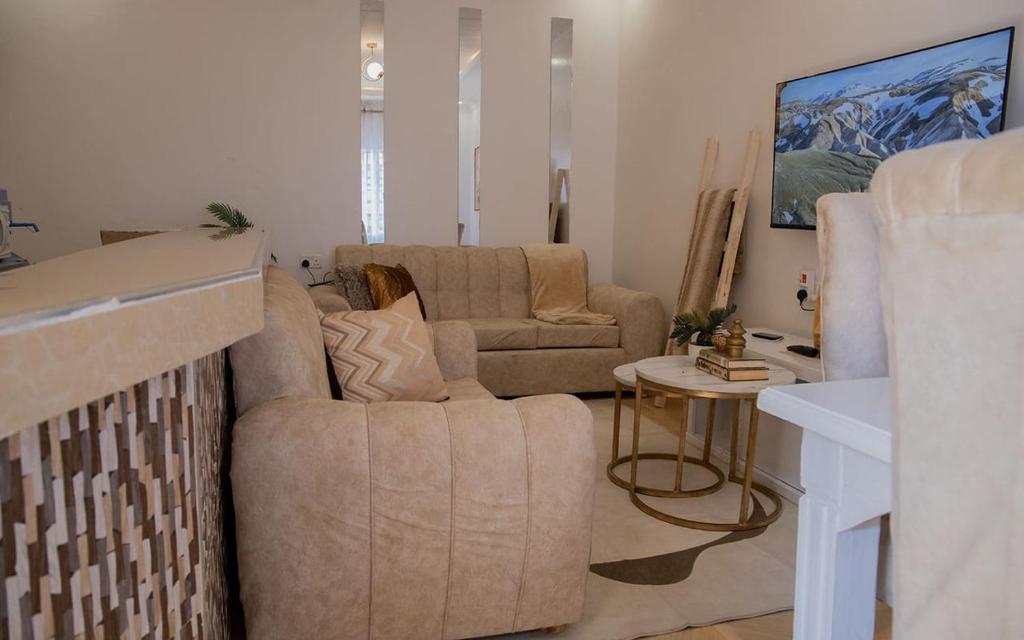 Cade Homes 2 photo 2