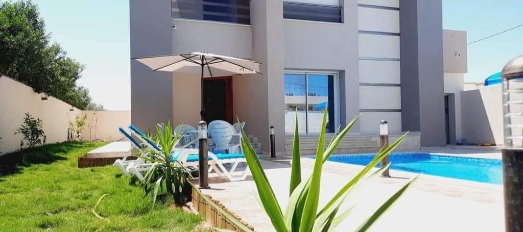 MAISON RITEl 4 photo 3