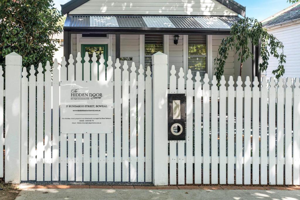 The Hidden Door Bowral Cottage - The Love of Bowral photo 1