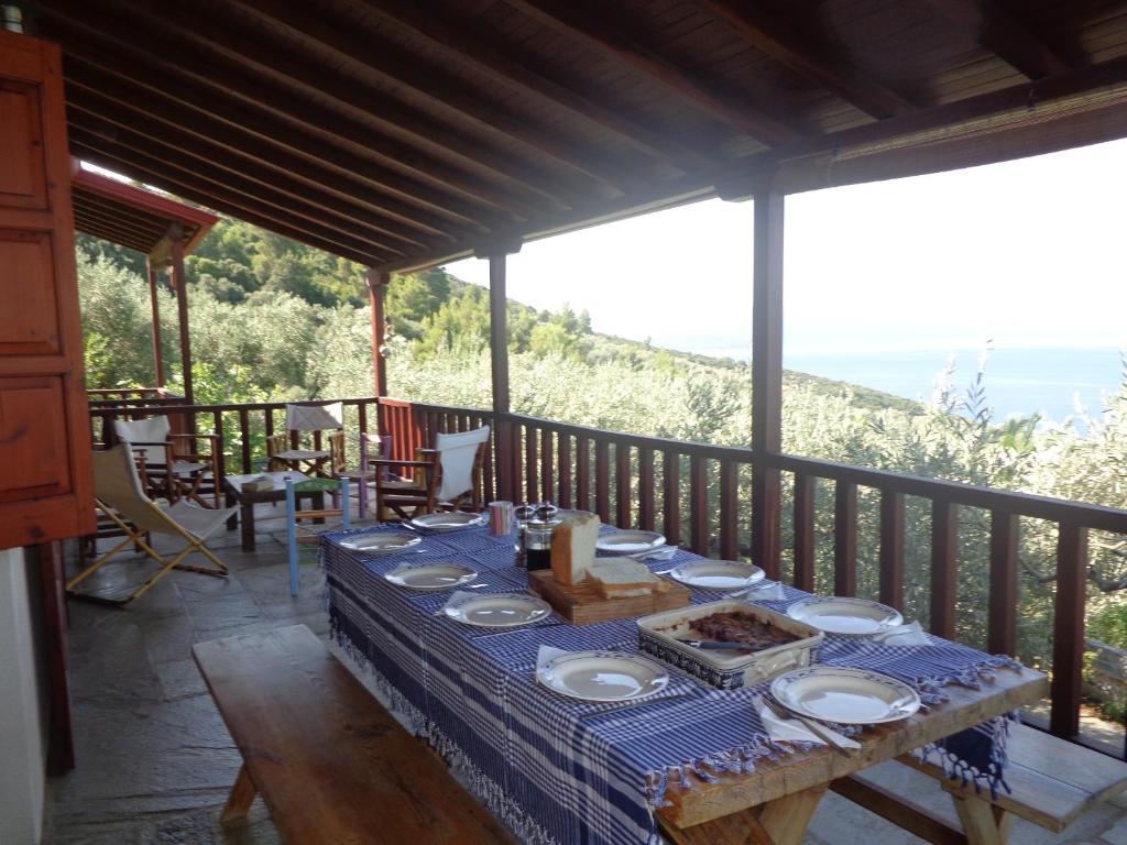 Olive Grove House photo 1