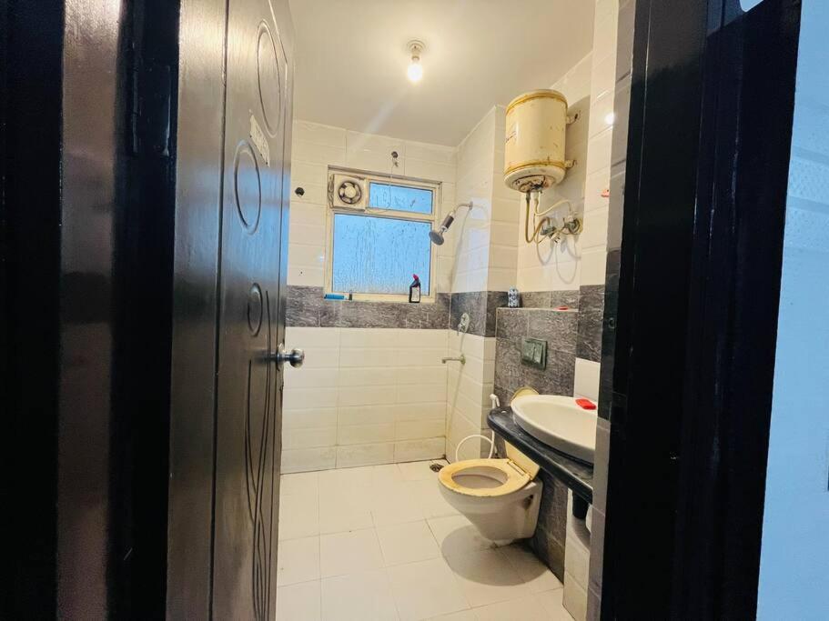 1RK fully furnished Flat photo 1