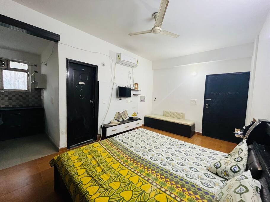 1RK fully furnished Flat photo 3