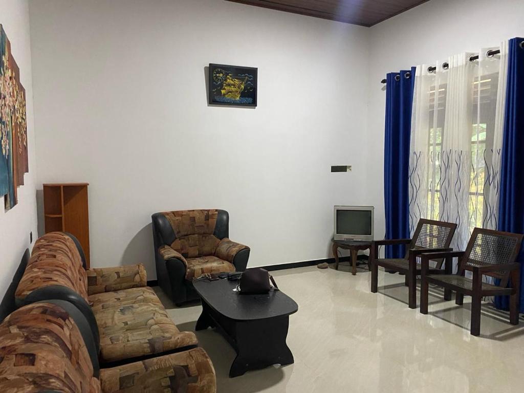 Family safari home stay
