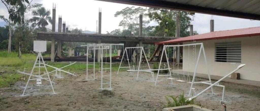 Casa Amplia junto al rio