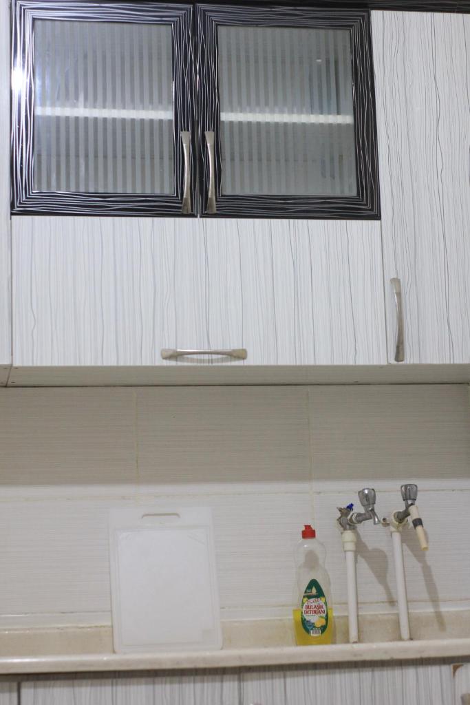 73 / 3 photo 4
