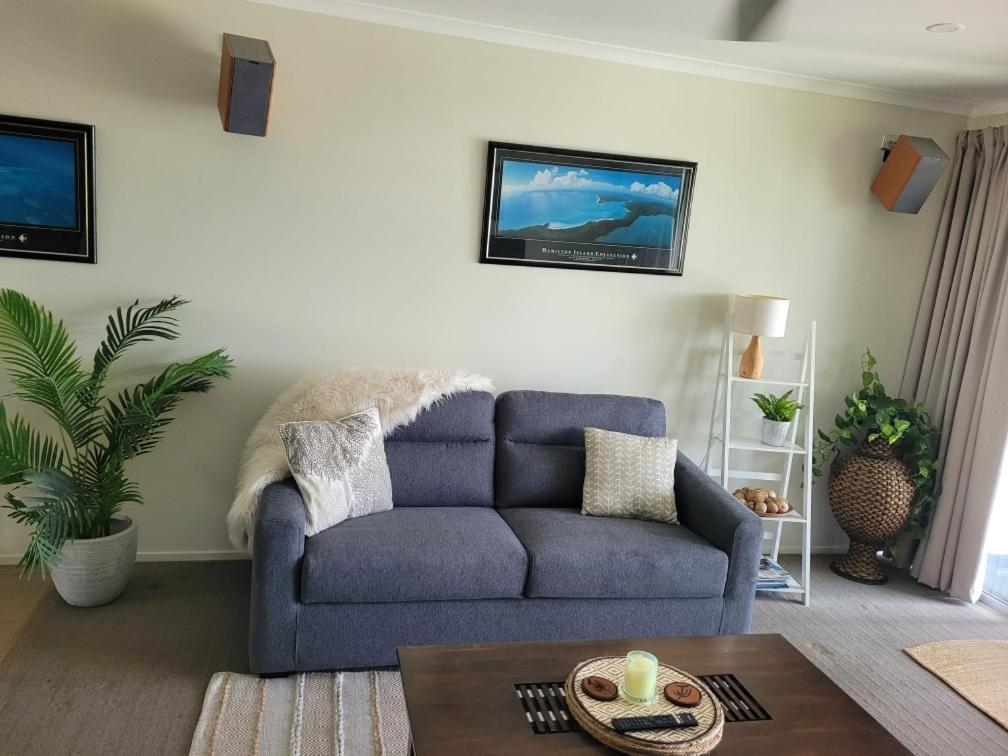 Watersons at Airlie Central Apartments photo 2