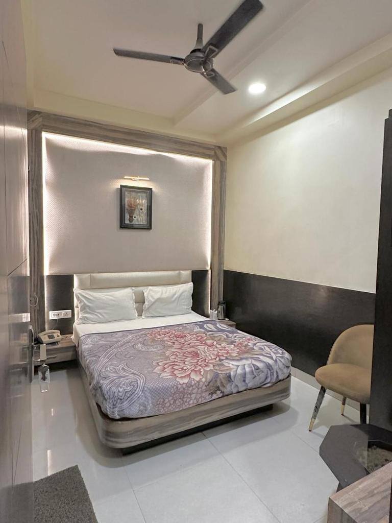 Hotel The Heera Divine photo 2