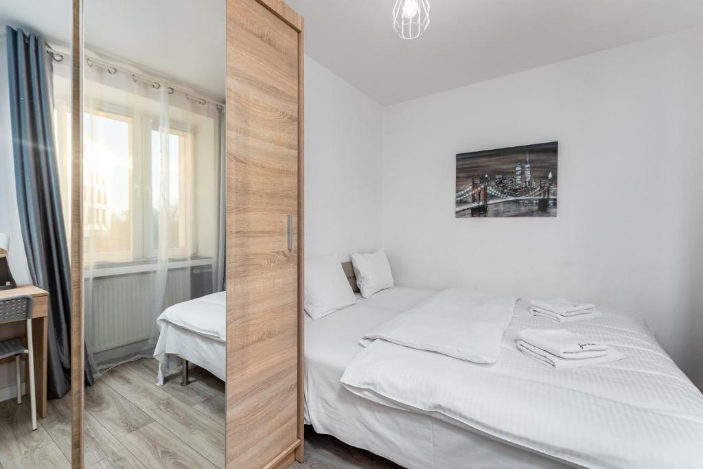 Apartament Puławska by Your Freedom - Tap to explore photos