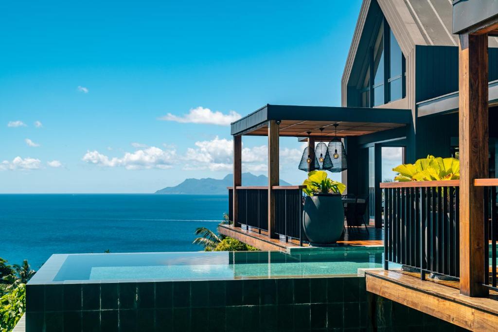 Maison Gaia Seychelles, unobstructed views over the ocean and into the sunset photo 1