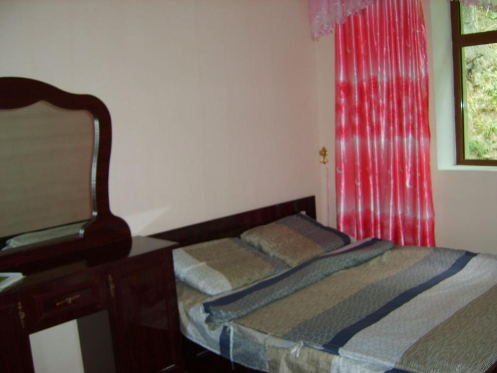 Shiringul guesthouse in nuratau mountain photo 1