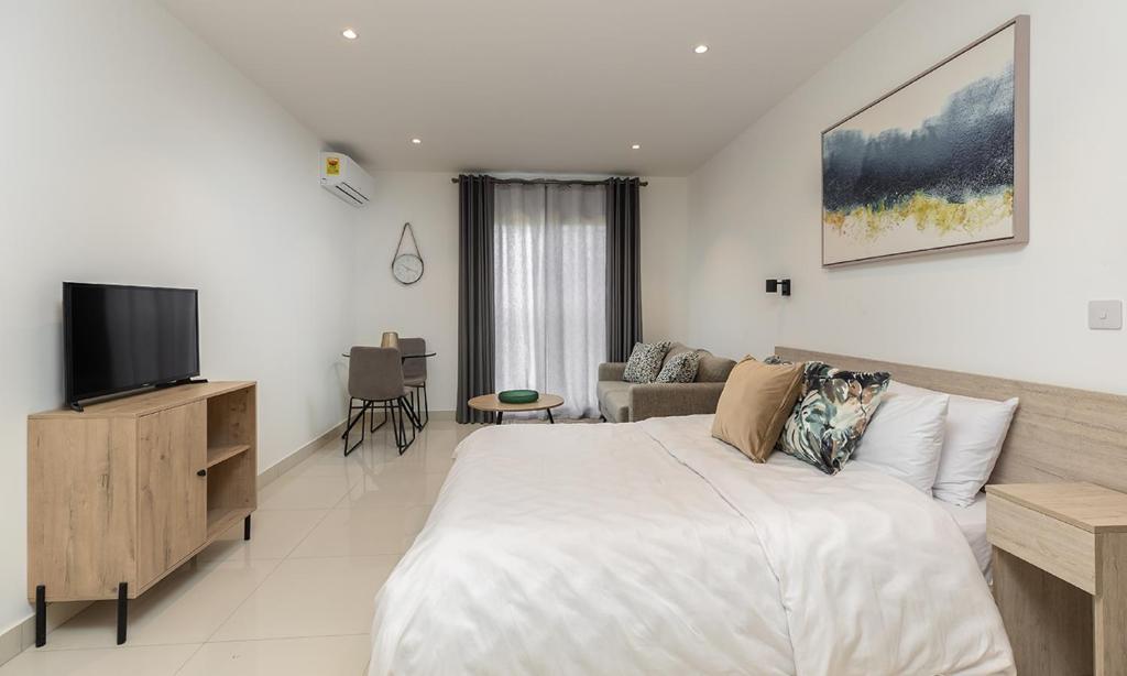 Accra’s Finest Luxury Suite (Airbnb) photo 2