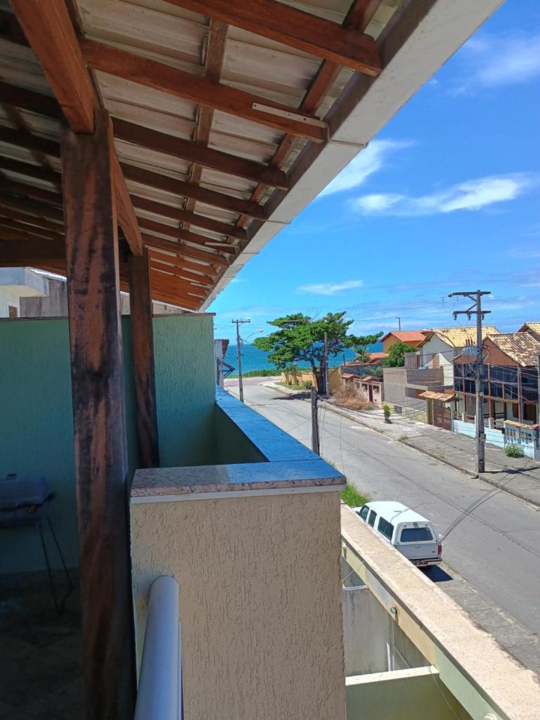 Triplex 3 quartos a 100 metros de Costa Azul