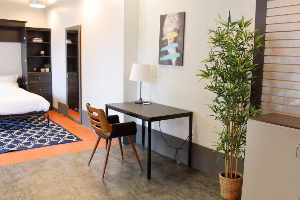 Suite #B, Industrial Styling, AC photo 2