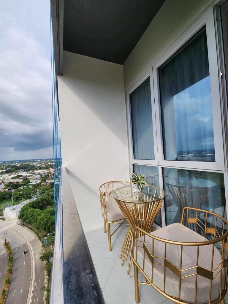The Palladium Iloilo near Convention Center Studio unit with private balcony