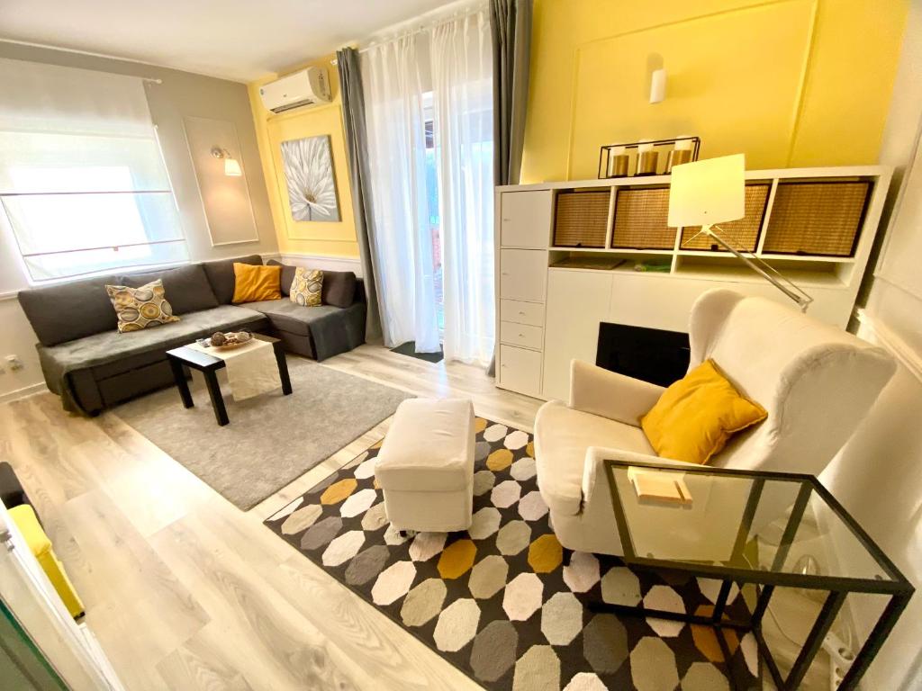 Avala Sunset Apartments photo 1
