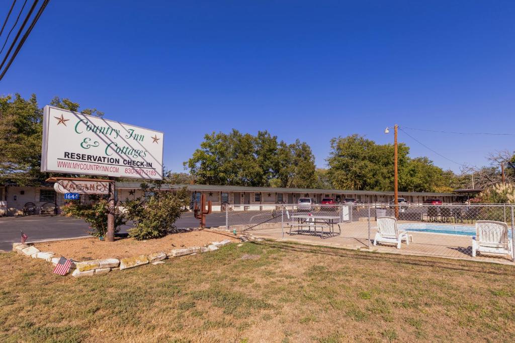 Country Inn Motel photo 1