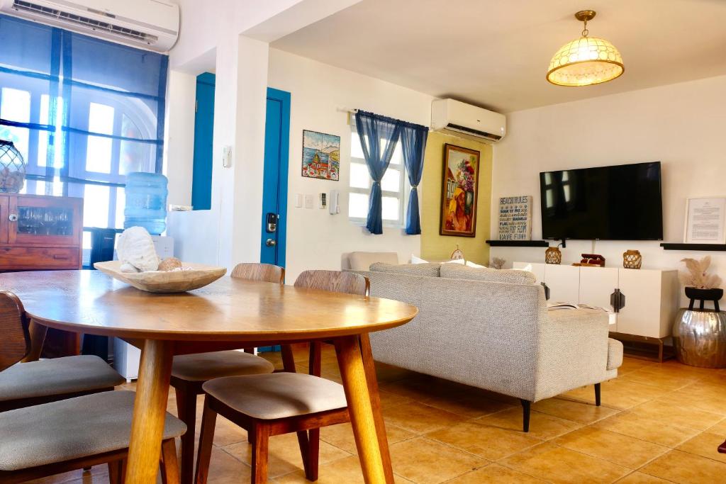 V&V Beach House photo 3