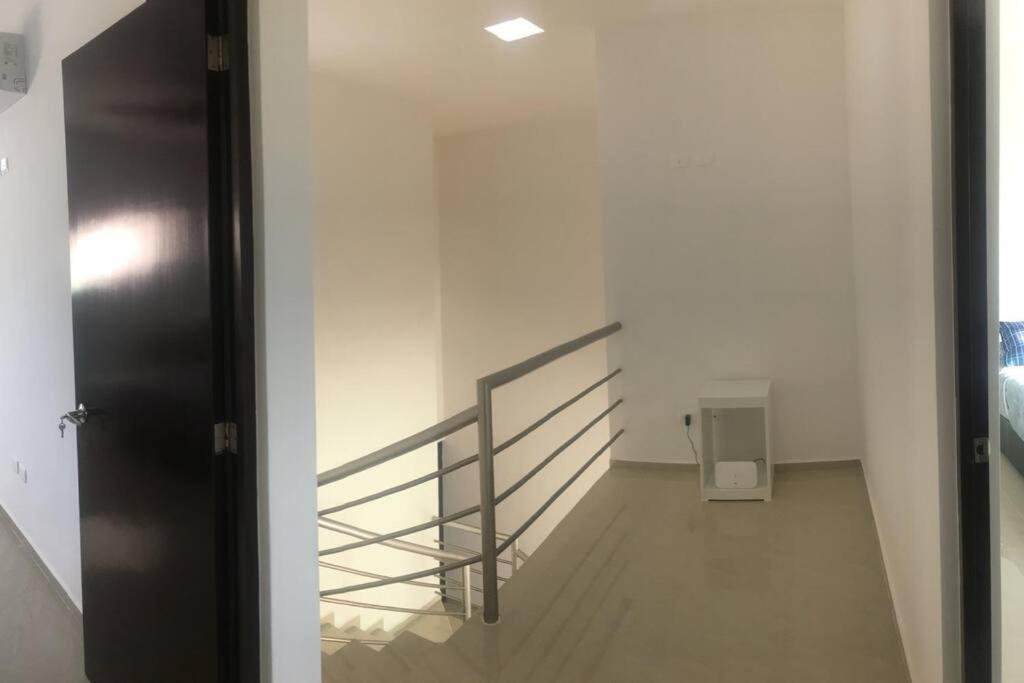 Residencia con ALBERCA y JARDÍN privado photo 1