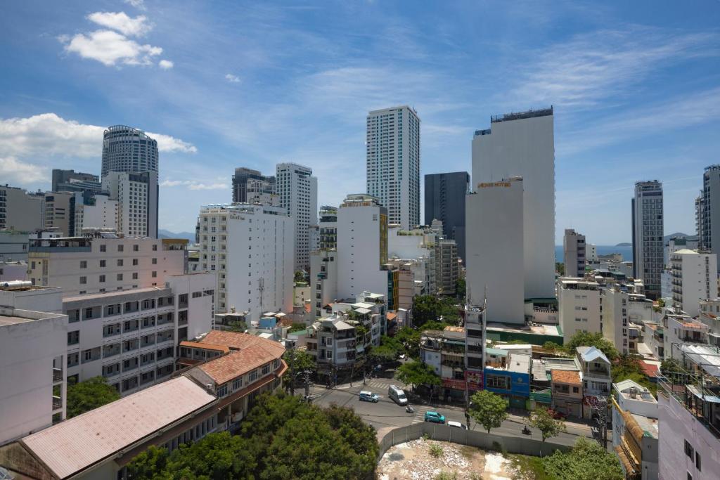 Skylight Hotel Nha Trang