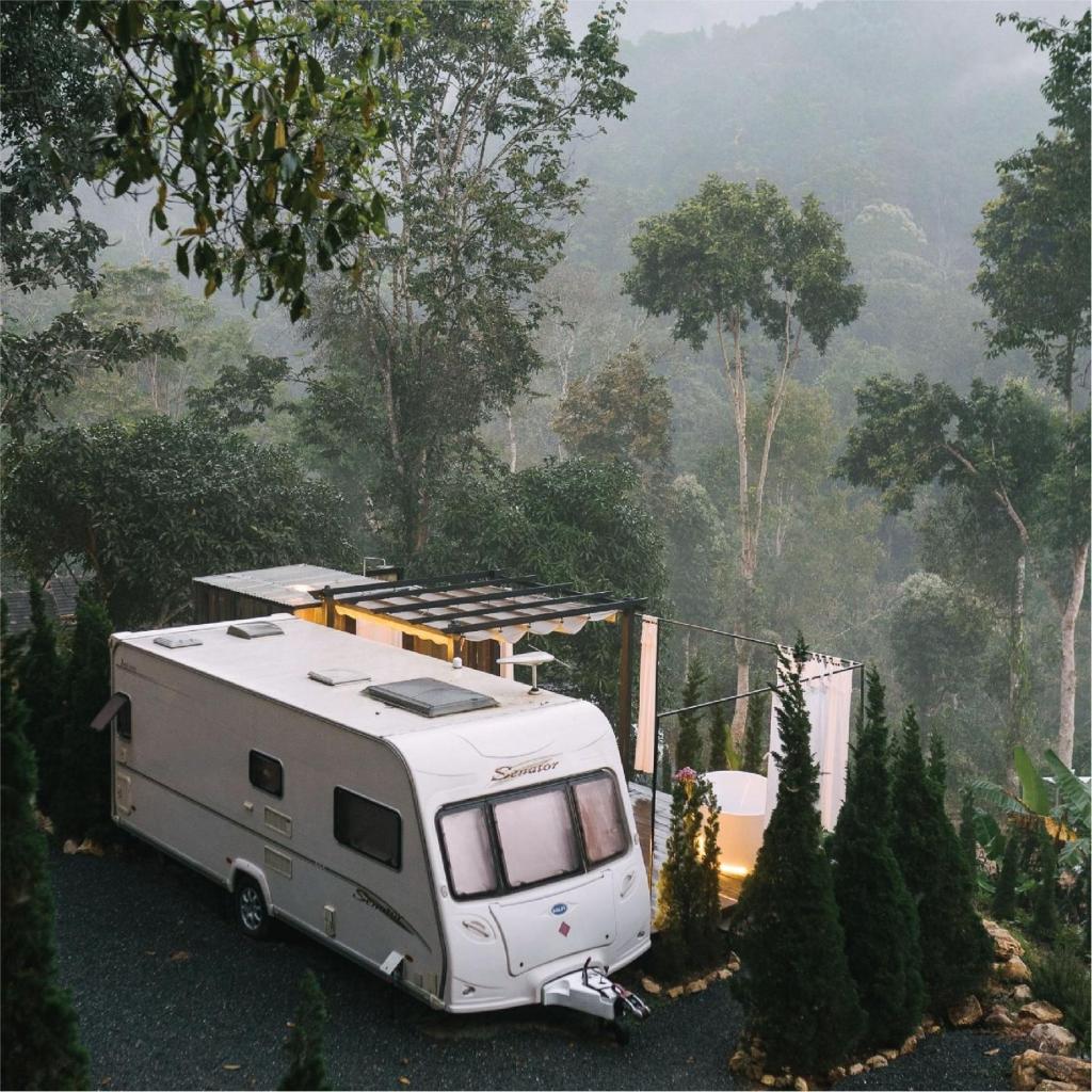 Reverie Camp photo 2