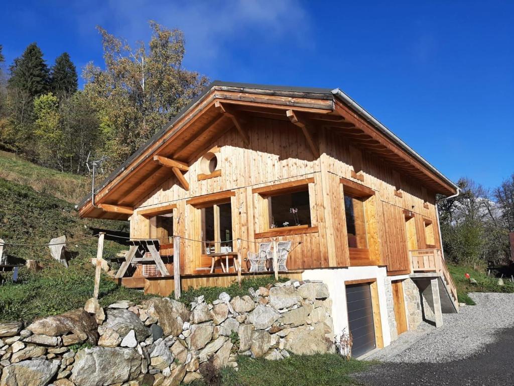 Chalet 3 chambres, 11 personnes près du domaine skiable, parking gratuit, Chez Pépé à Saint-Gervais photo 1