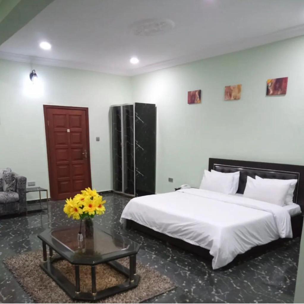 Teny Homes photo 3