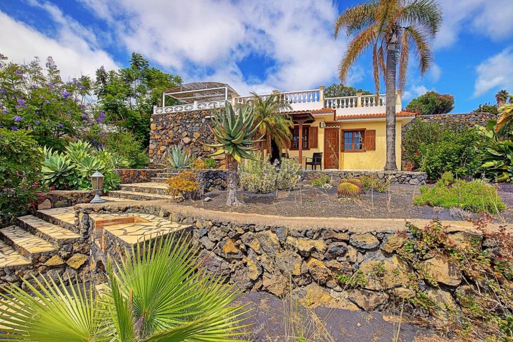 Casita Hibiscus