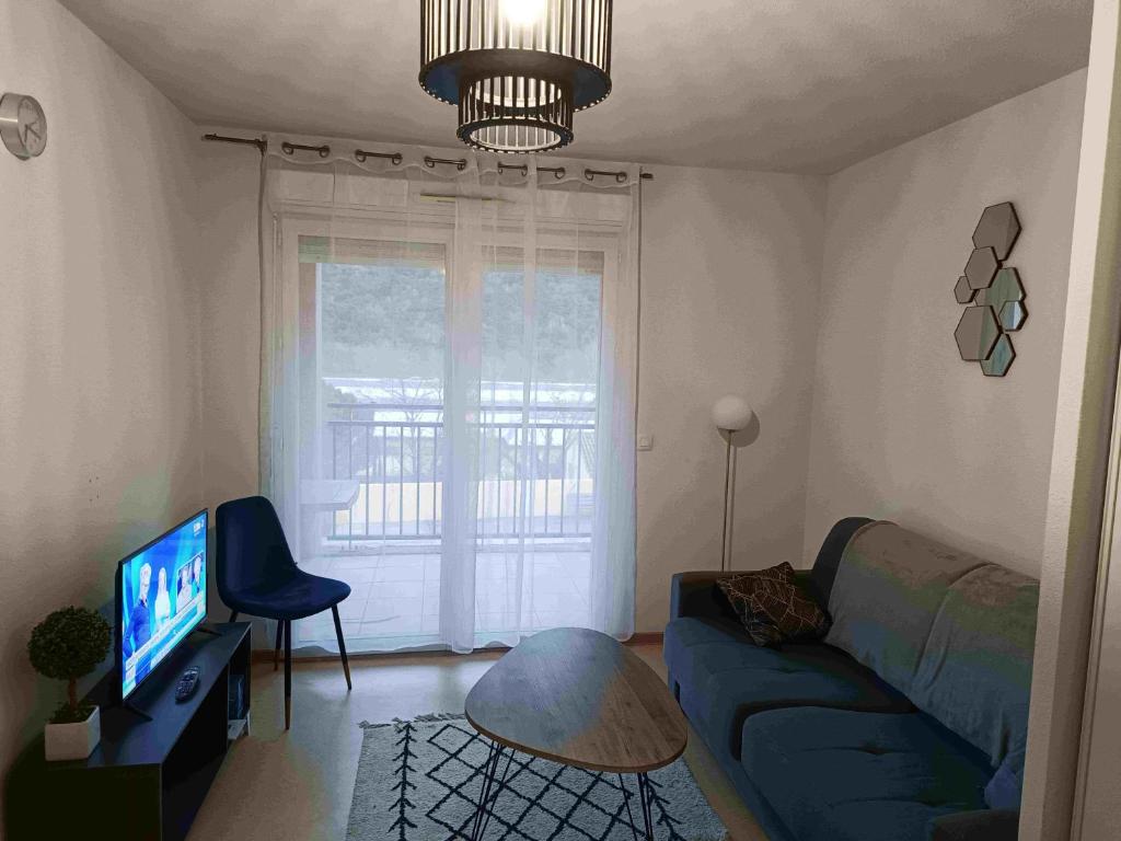 Appartement T2 - PMR à 750 Mètres de la Station Thermale d'Avène (34) photo 2