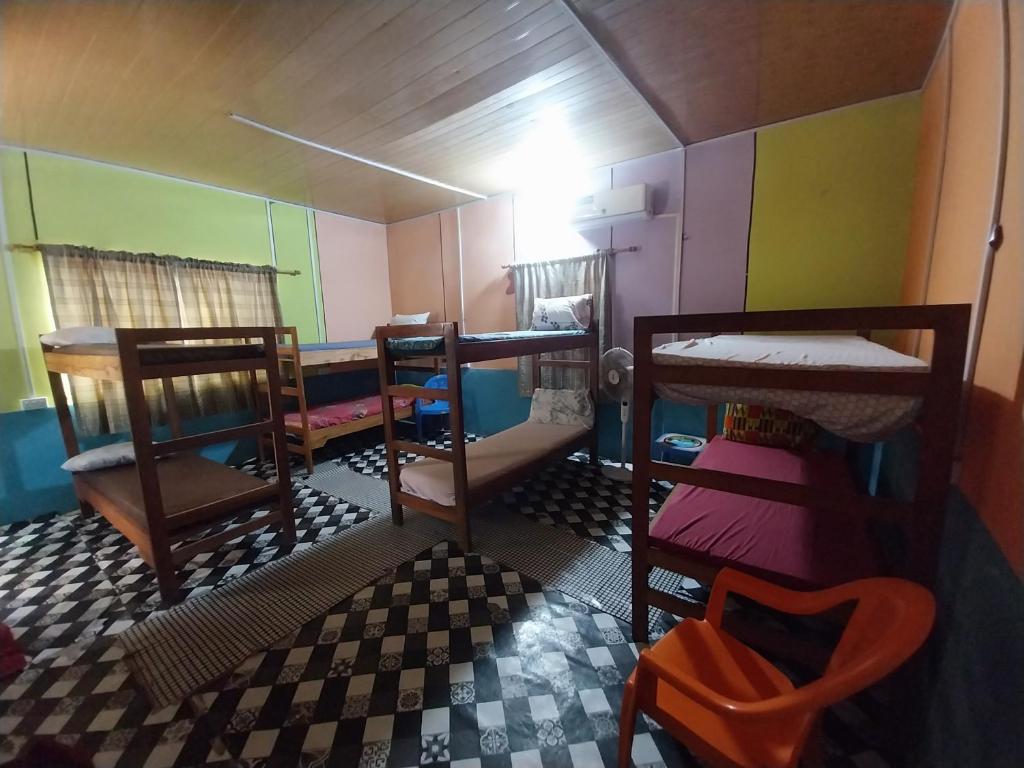 Orange Beach hostel photo 4